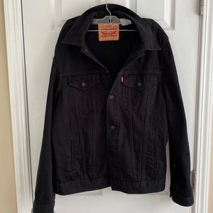 Mens Levi’s XL Denim Jacket